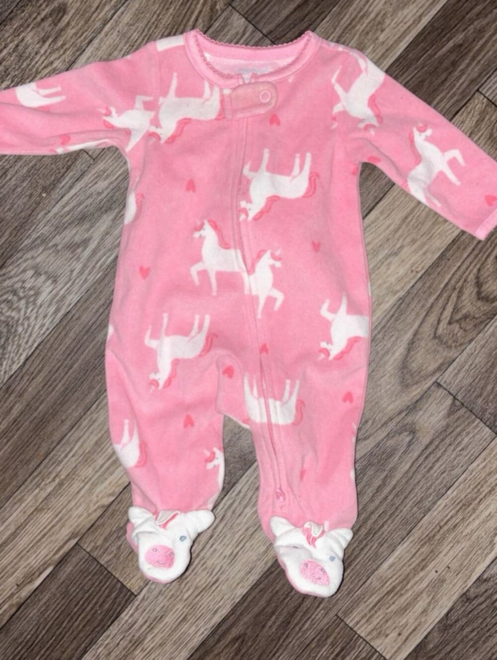 Babygirl Size NEWBORN & 0-3 Month  Bundle (14 Pcs) Sleepers, Onsies, Sets